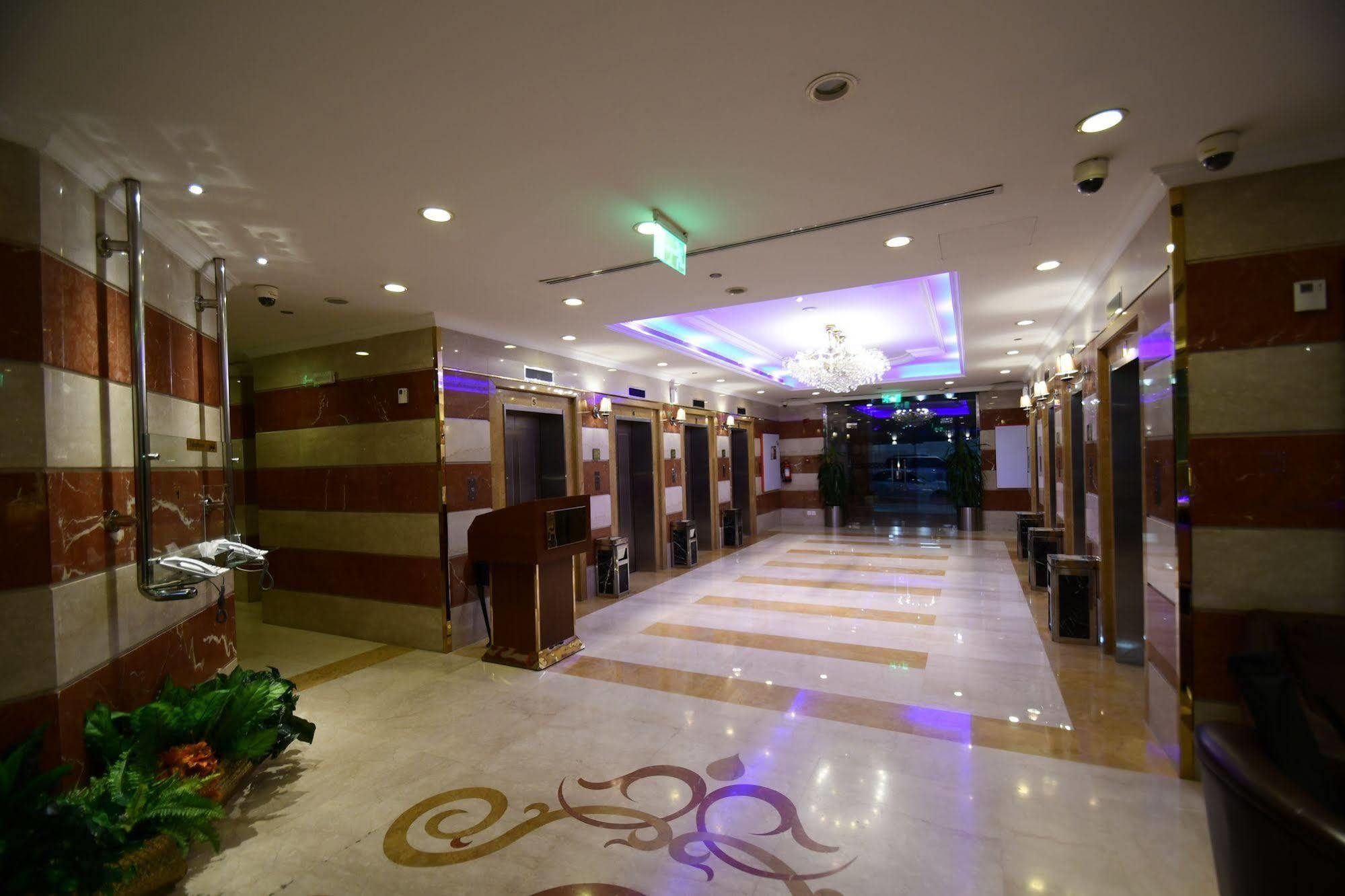 Al Ansar Golden Tulip Hotel Medina Exterior photo